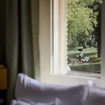 시티 베이 스튜디오 아파트 *