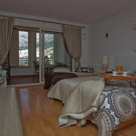 City Bay Studios Apartment Makarska