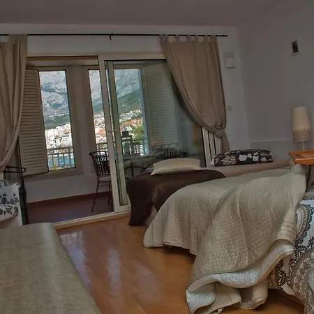 Bay Makarska