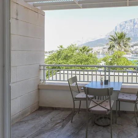 Bay Makarska