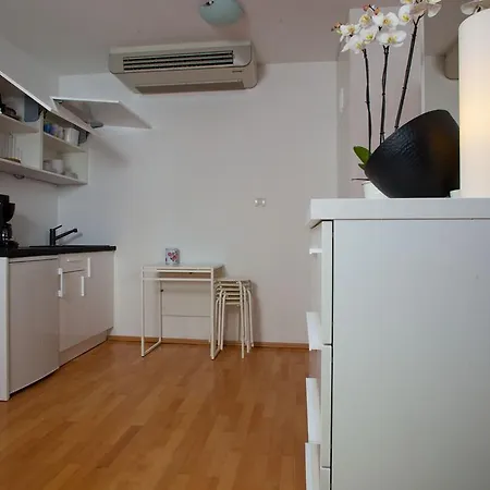 Apartament Bay