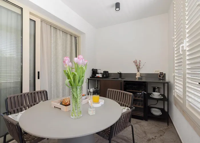 דירה Bay מאקרסקה