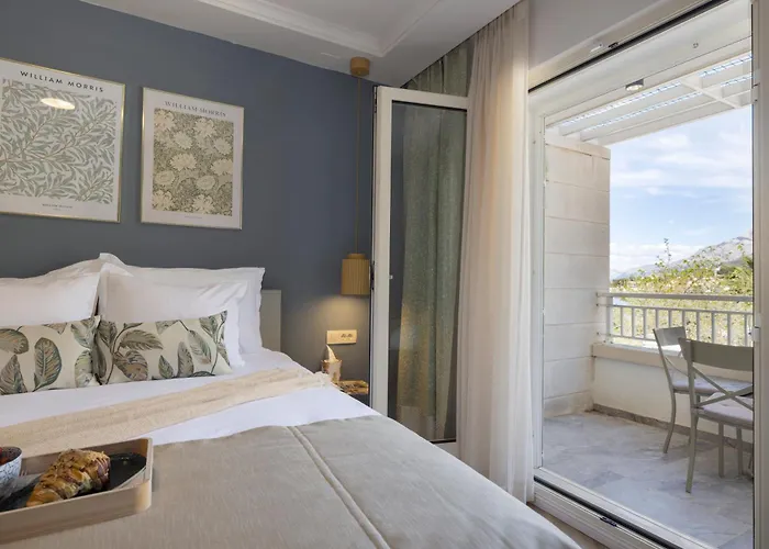 Bay Μακάρσκα