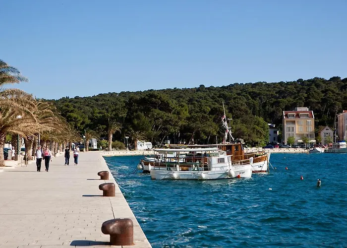 Bay Μακάρσκα