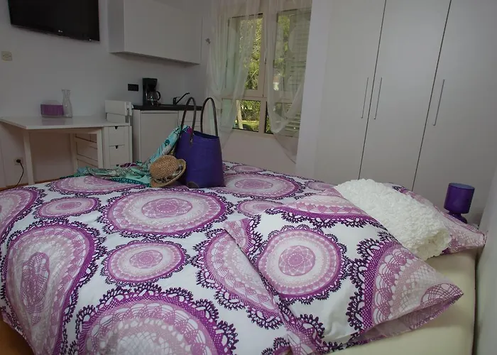 Bay Μακάρσκα