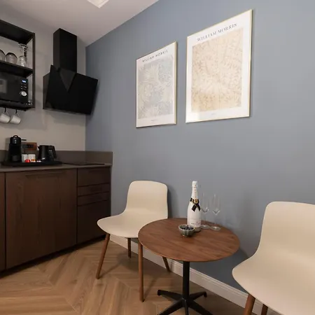 Апартаменты City Bay Studios