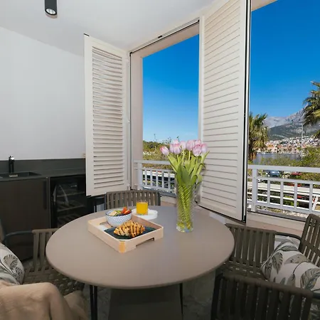 Апартаменты City Bay Studios