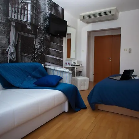 City Bay Studios Макарска